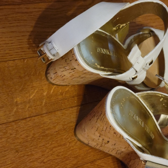 Ivanka Trump white wedge sandals - Picture 5 of 6